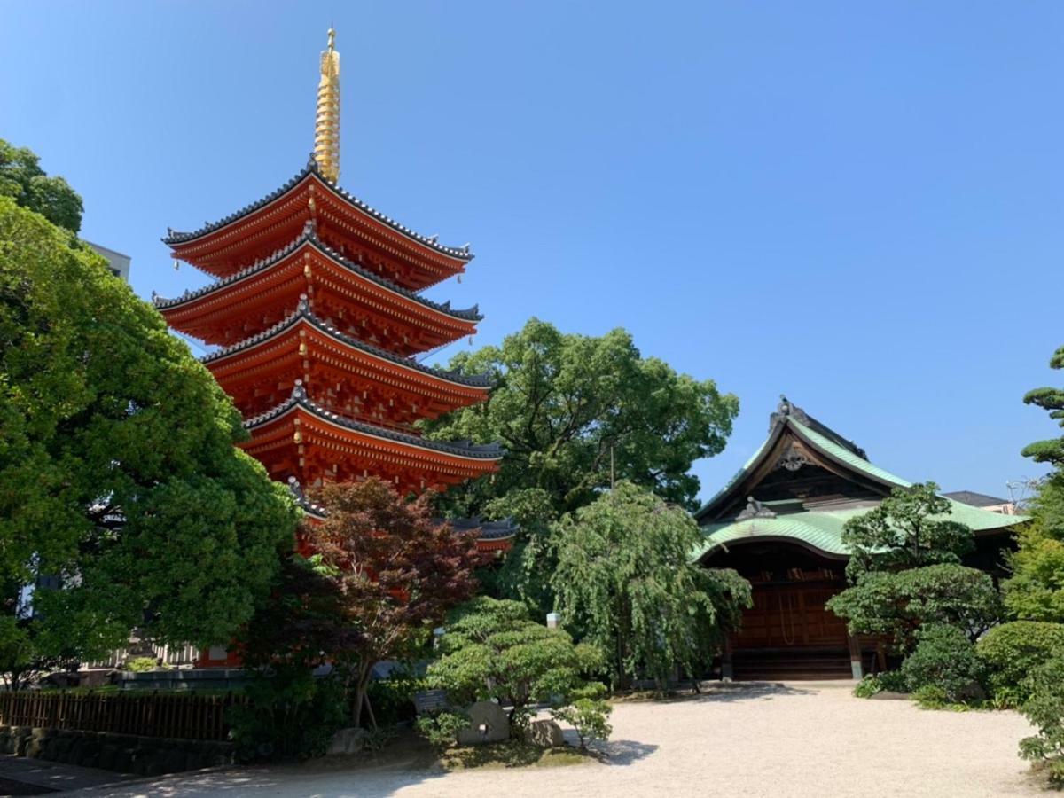 Trip Pod Higashi-Hie Lägenhet Fukuoka  Exteriör bild